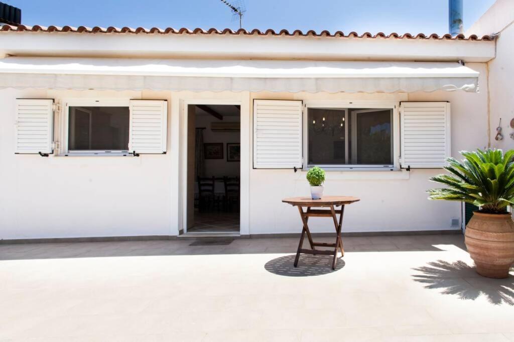 Beautiful Holiday House Near The Sea Sissi Dış mekan fotoğraf
